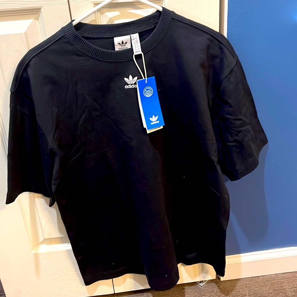 Adidas top. Adidas’s black top